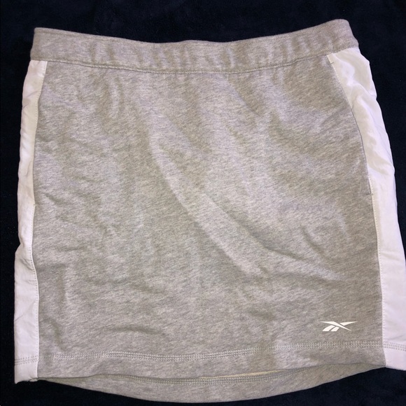 Reebok mini skirt - Picture 3 of 7
